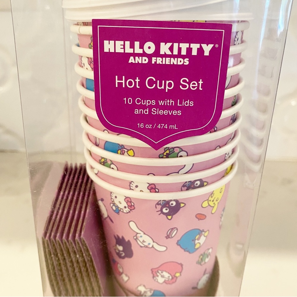 Hello Kitty & Friends 16 oz Coffee Cup Set